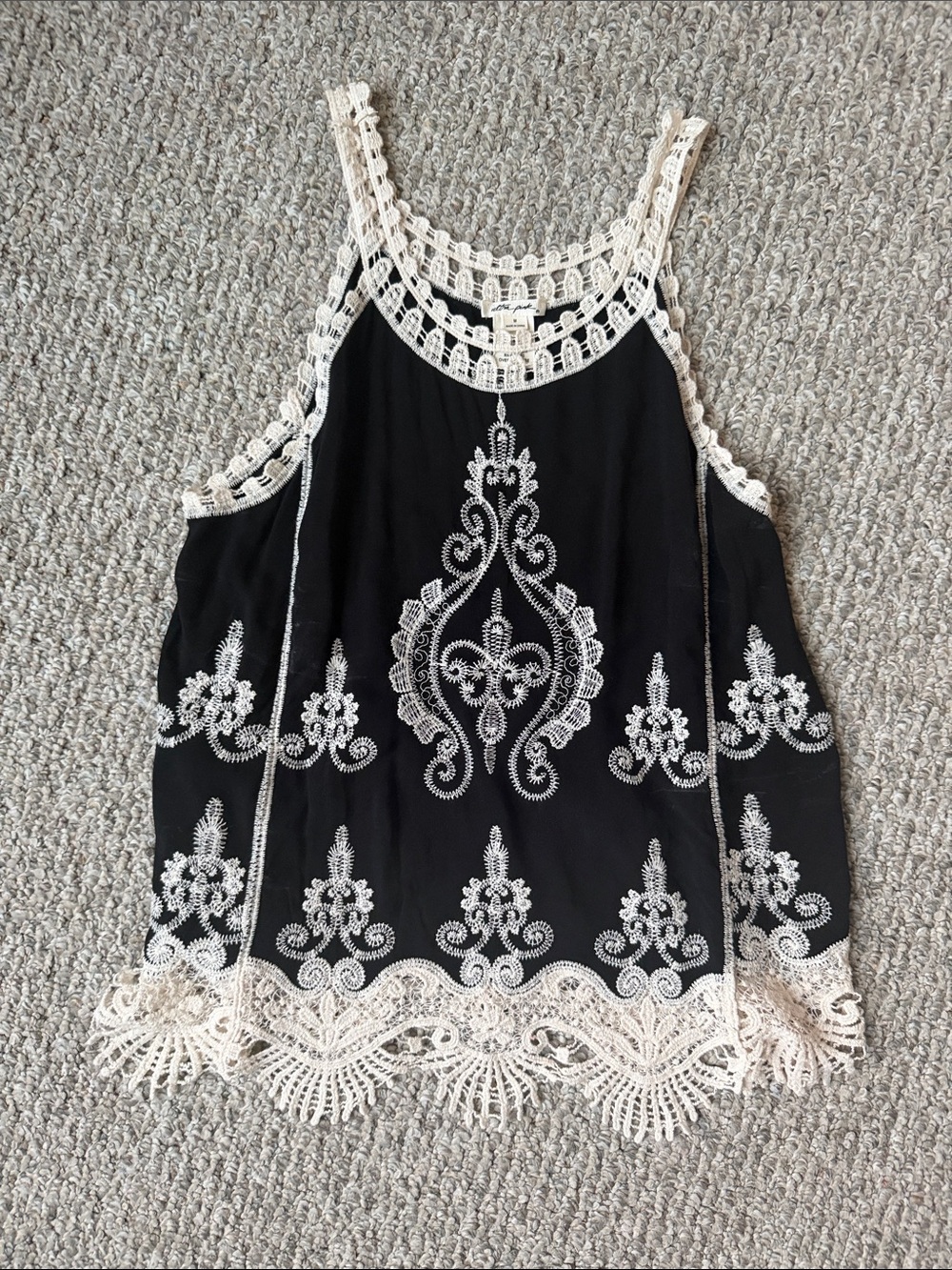 Ultra Pink Black Tank with Cream Crochet & White Embroidery